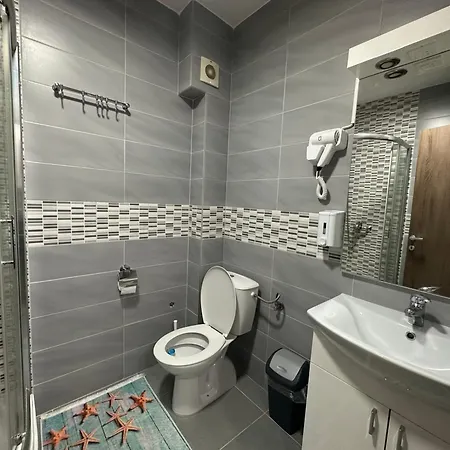 Port 3 Apartment *